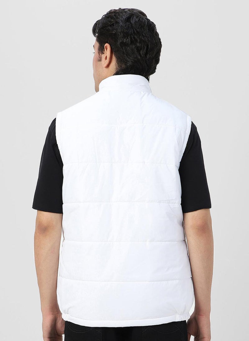 Urbano Fashion Men's White Sleeveless Zippered Puffer Jacket - Image 4